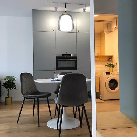 براتسيلافا New Modern Urban Apartment المظهر الخارجي الصورة