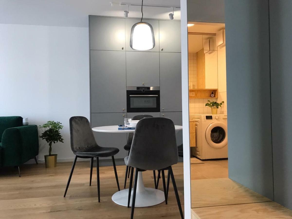 براتسيلافا New Modern Urban Apartment المظهر الخارجي الصورة
